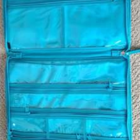 Stella & Dot jewely travel organizer - Picture 2 of 4
